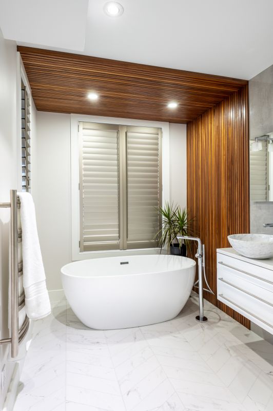 Contemporary Bathtubs